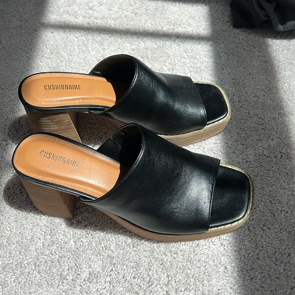 Women’s block heels size 8.5